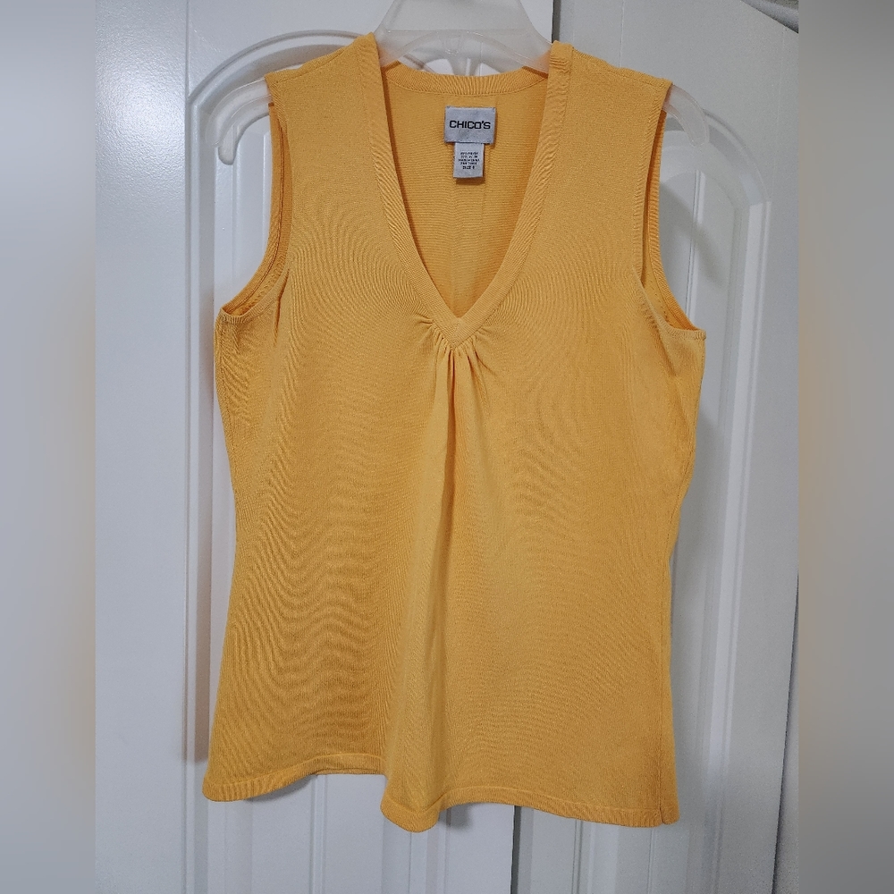 Lovely Knit Shell by Chico's in Sz 0 (XS)!